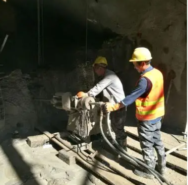 阜平水下抗分散灌浆料特点 水下不分散注浆料介绍