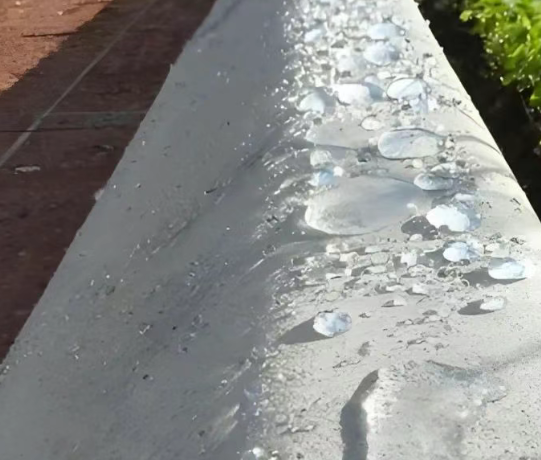 阜平硅烷浸渍涂料在混凝土保护中的应用